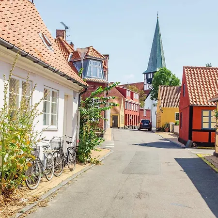 Xxvii Feriehus *